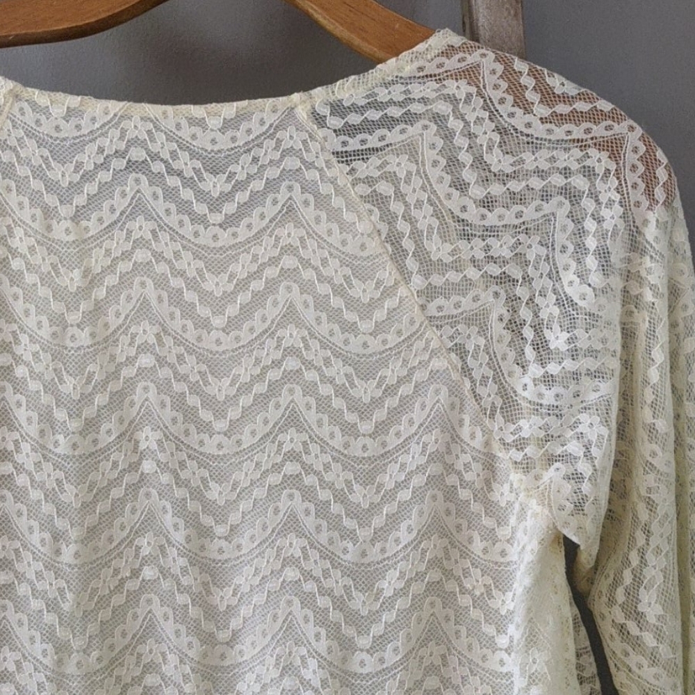 Anthropologie Hazel lace bell sleeved top - Picture 9 of 9